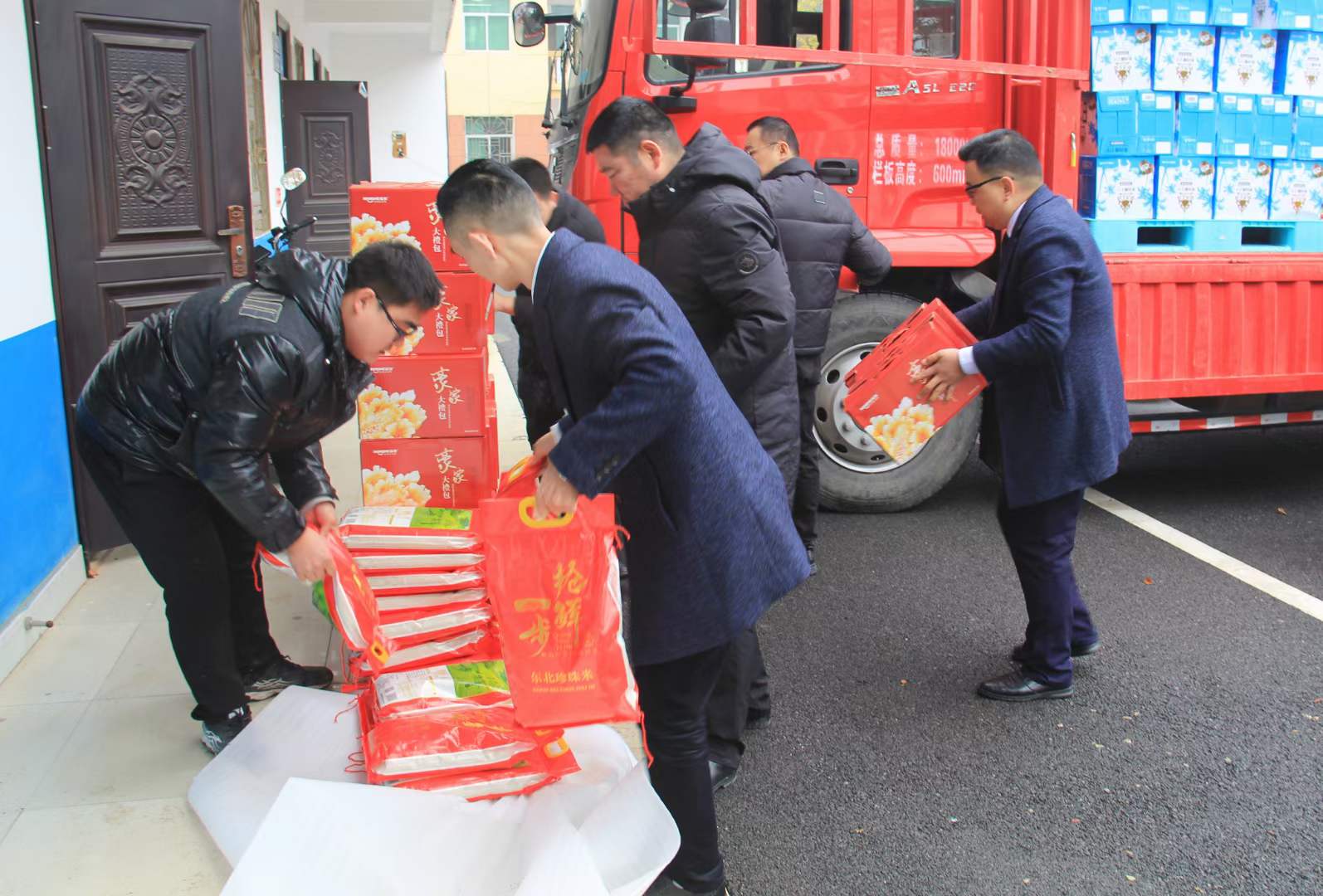 豪家公益丨心系困難群眾，豪家溫暖人心