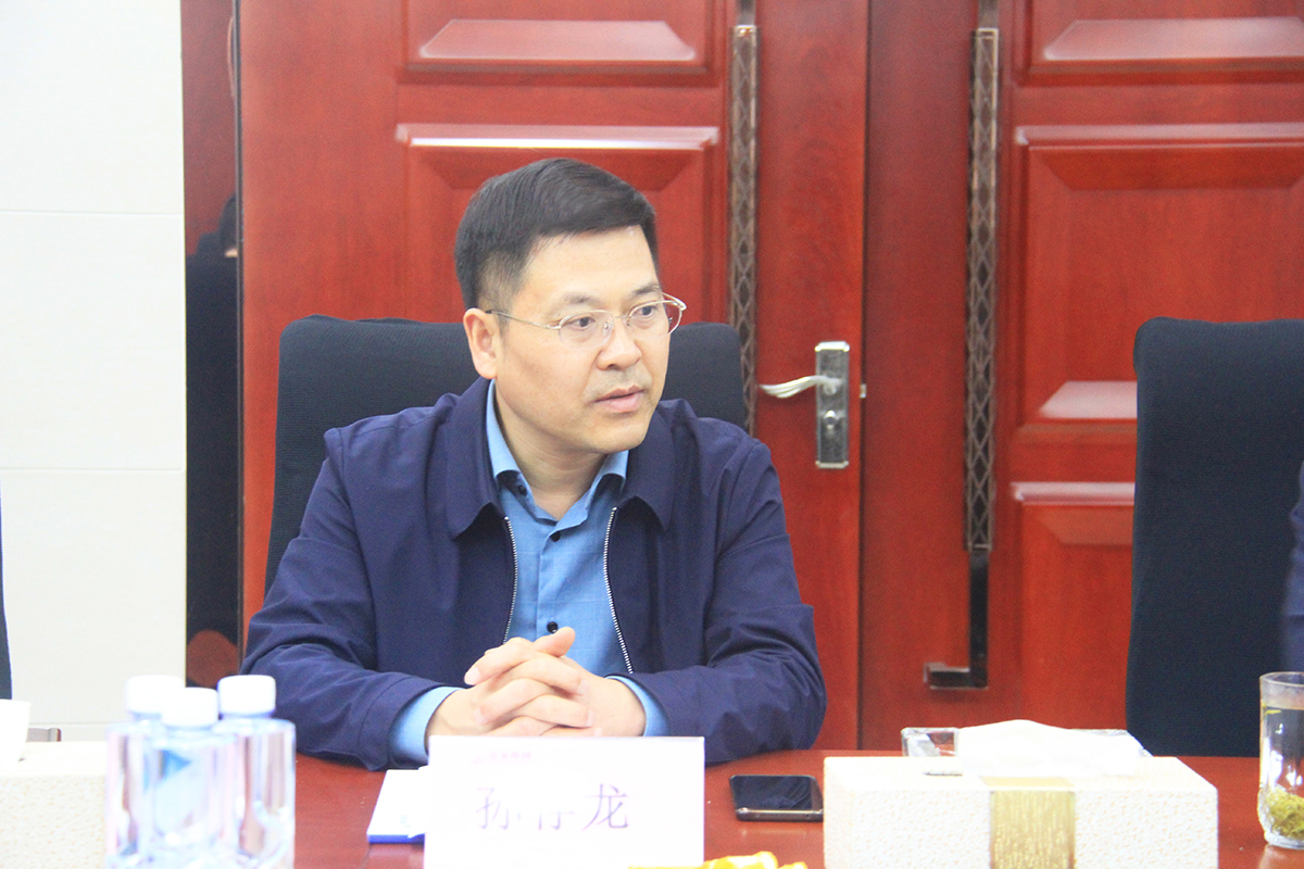 阜南縣財政局局長孫存龍。