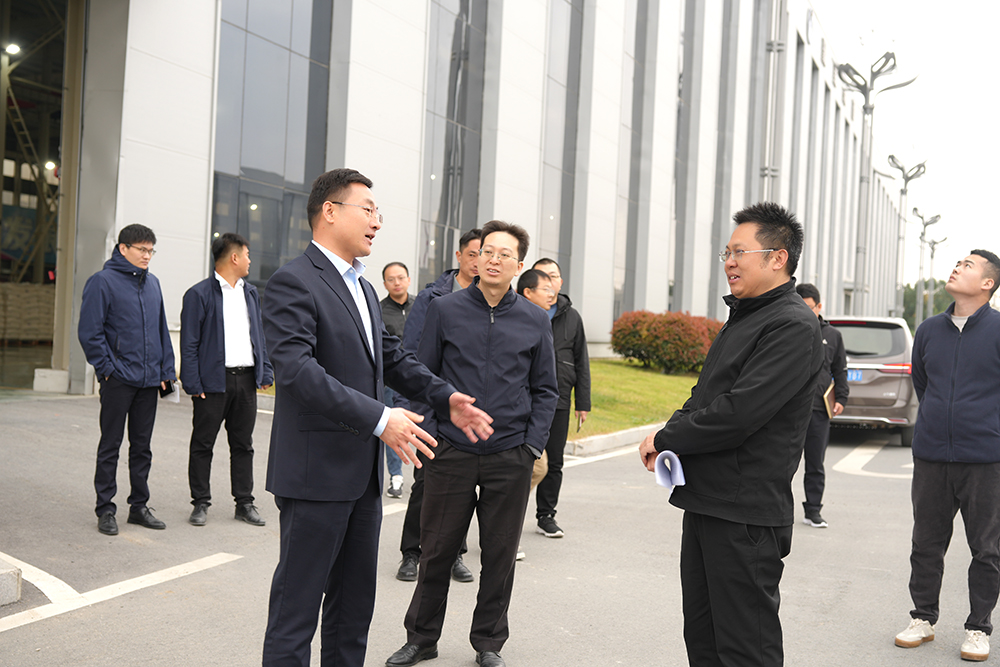 市委政研室、市政府政研室、市發(fā)改委等領導一行蒞臨豪家集團